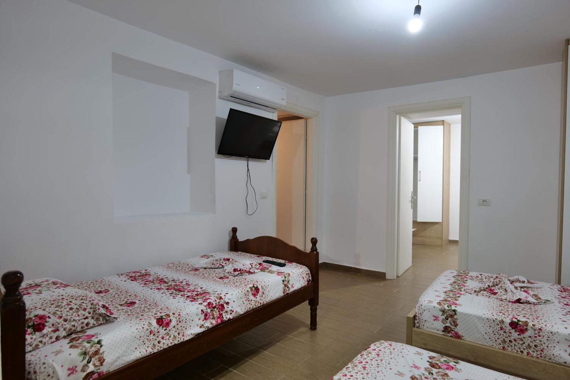 Hermes Elite Apartments Sarandë Esterno foto