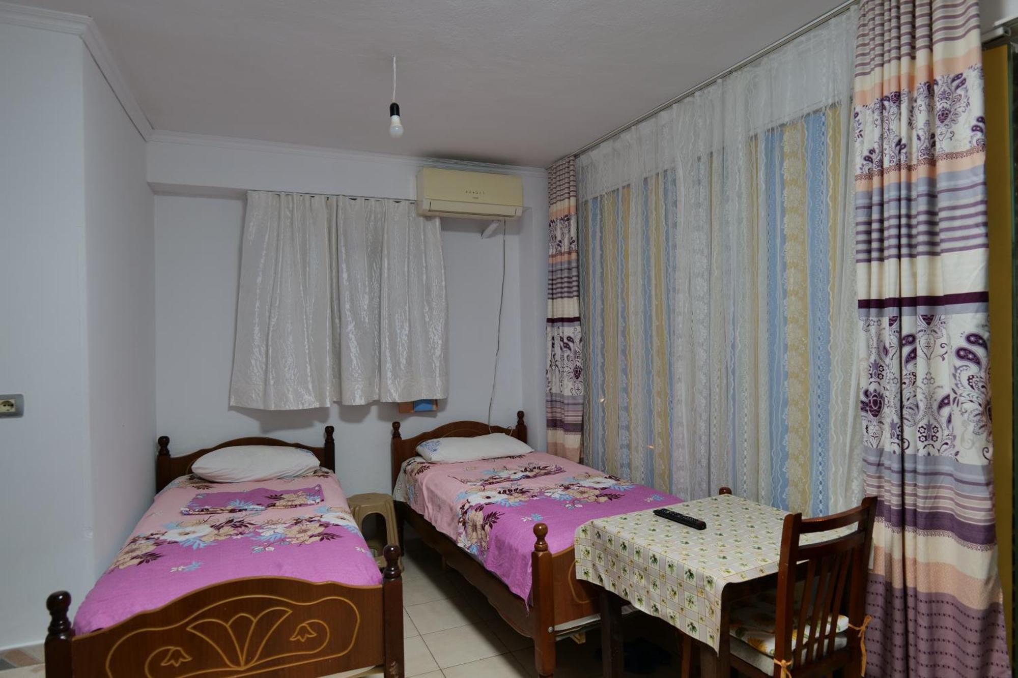Hermes Elite Apartments Sarandë Esterno foto
