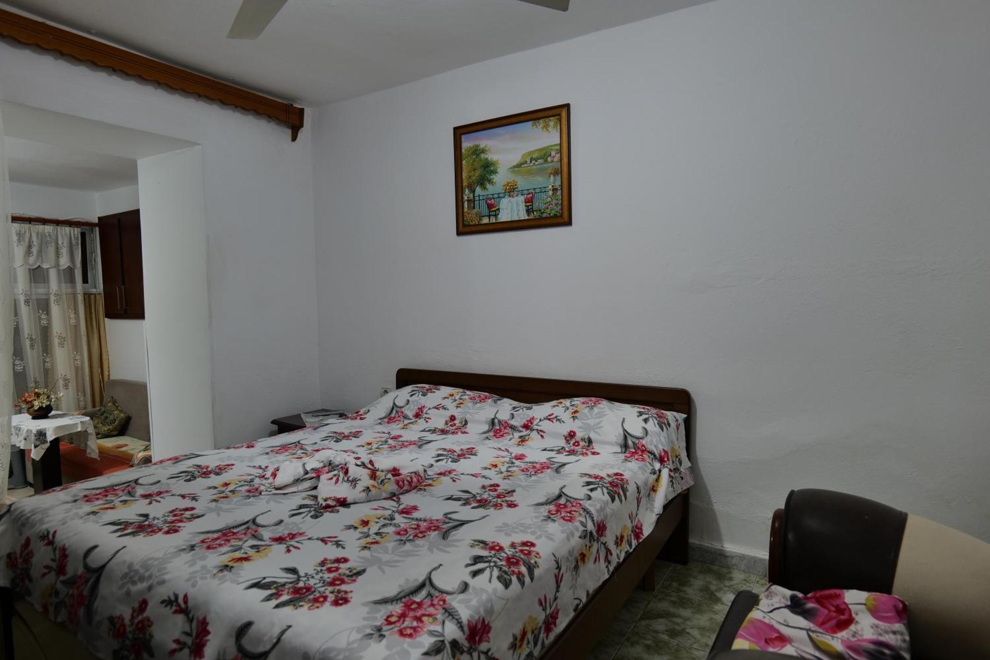 Hermes Elite Apartments Sarandë Esterno foto