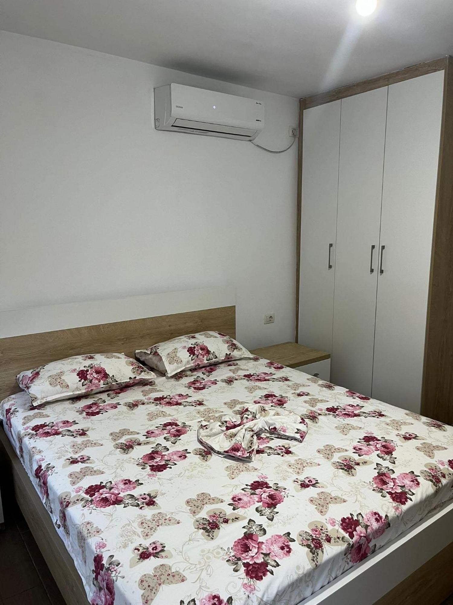 Hermes Elite Apartments Sarandë Esterno foto